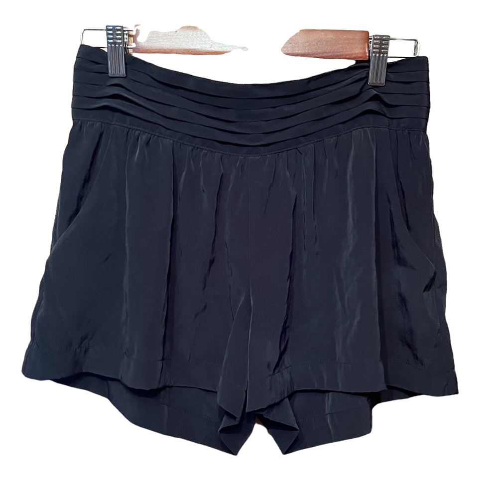 NWOT Greylin Dressy Black Shorts w/ Pleated Waist w/ Pockets Zip Closure Sz XS